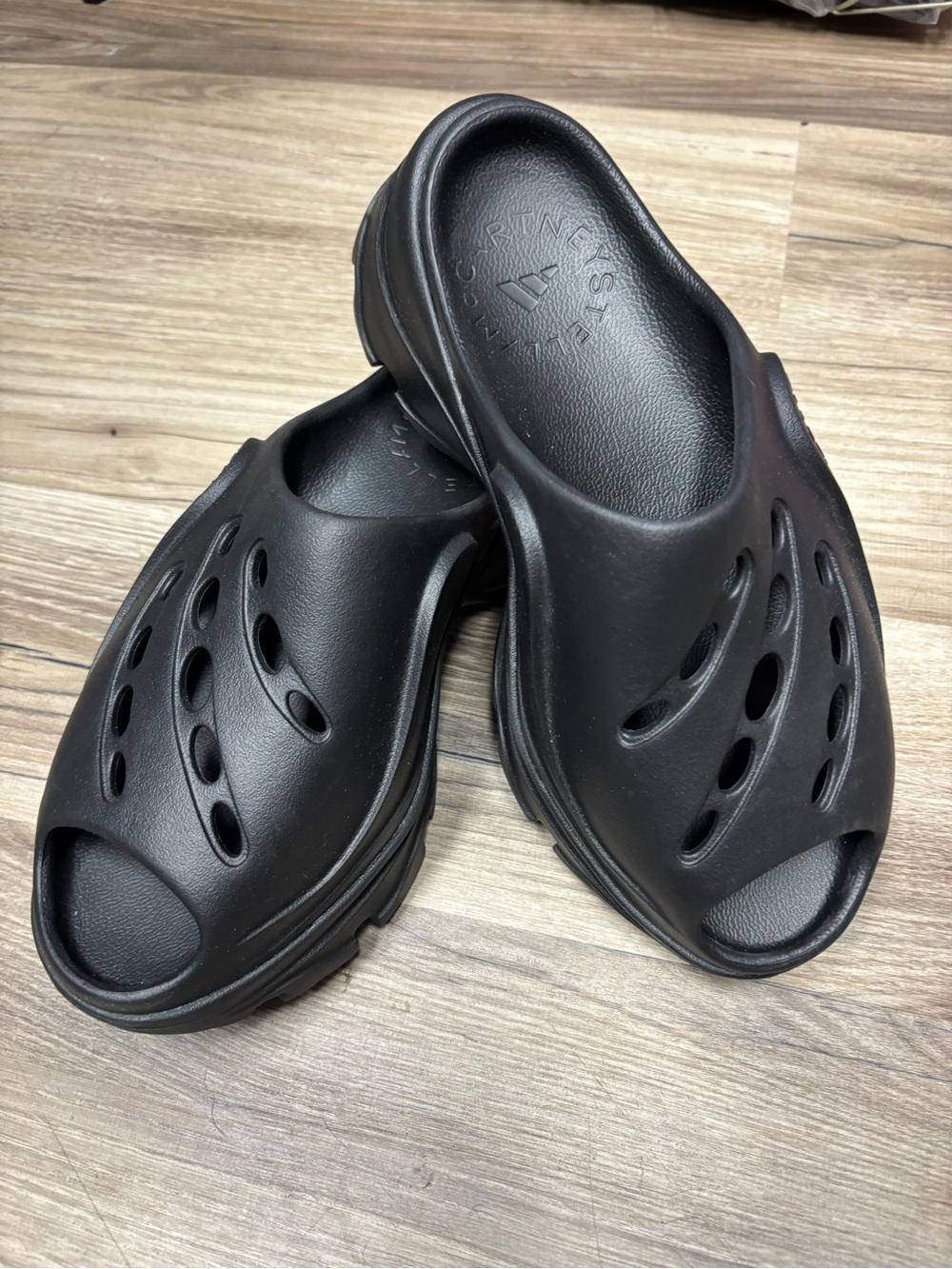Stella McCartney Black Foam Slide Sandals